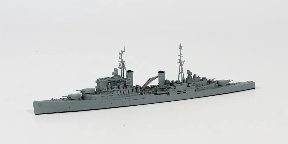 HMS Swiftsure, 1945